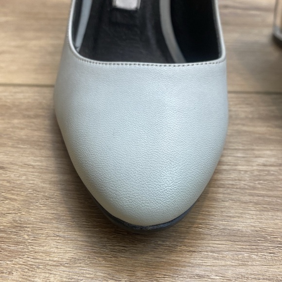 Miista London Eva Acrylic Heel Pastel Sky Blue Block Heels Pumps Round toe - Picture 6 of 16